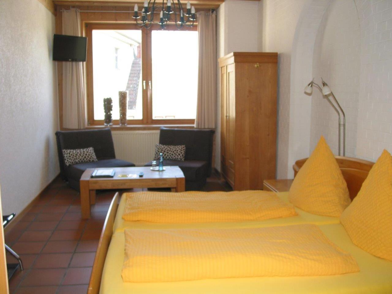 Hotel Gaestehaus Theresia Garni Muhlheim an der Donau Bagian luar foto